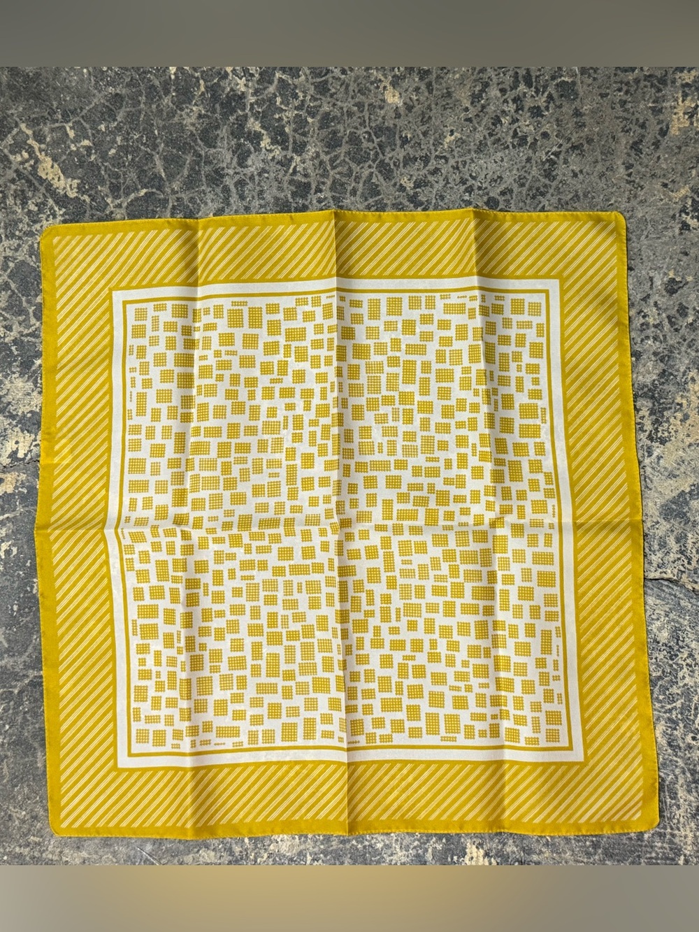 Made in Italy Vintage 100% Polyester Mustard Yellow Geometric Patterned Scarf